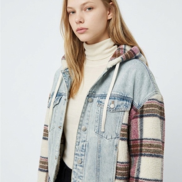 Jackets & Blazers - BlankNYC Plaid Denim Hooded Jacket size Medium boxy shape